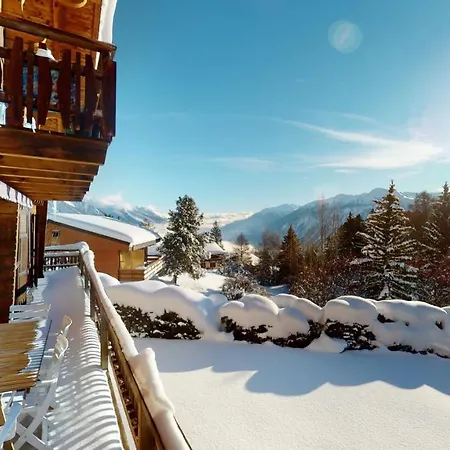 At The Bottom Of The Slopes In Crans-montana, Cosy Atmosphere 克莱恩 蒙塔纳