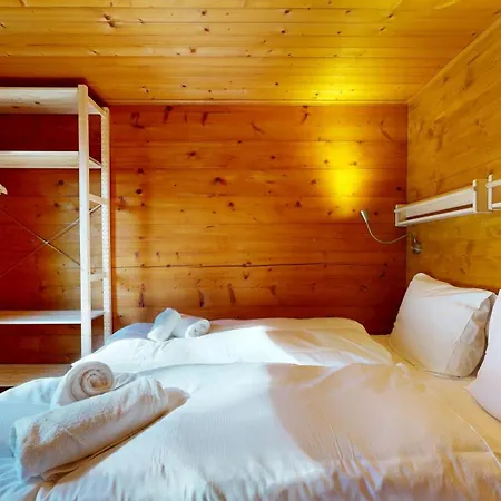 At The Bottom Of The Slopes In Crans-montana, Cosy Atmosphere Appartement *