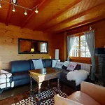 Appartement At The Bottom Of The Slopes In Crans-montana, Cosy Atmosphere Crans-Montana